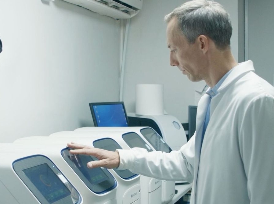 Exness：抗击新冠